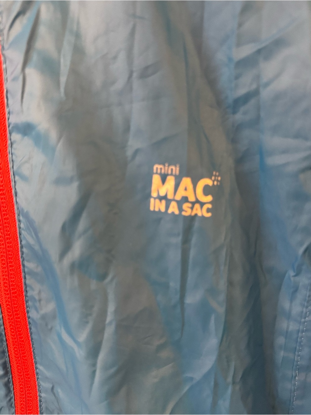 Mini Packable Waterproof Kids Jacket - Picture 4 of 5